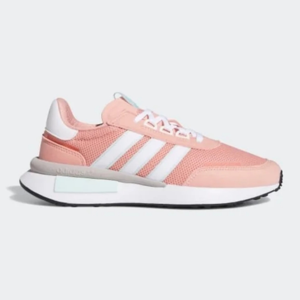 NWT Adidas Retroset Sneakers
